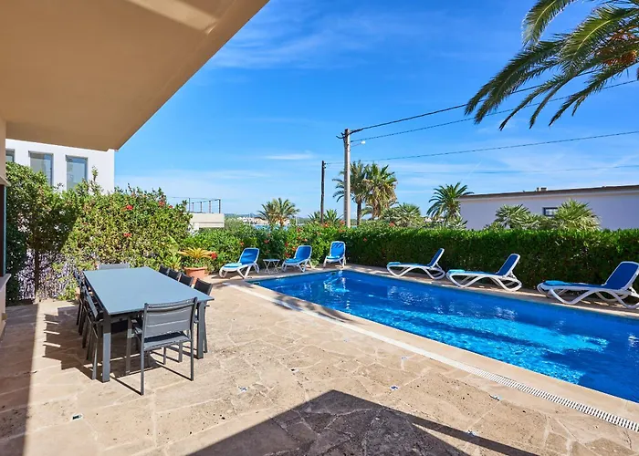Villa Mesquida